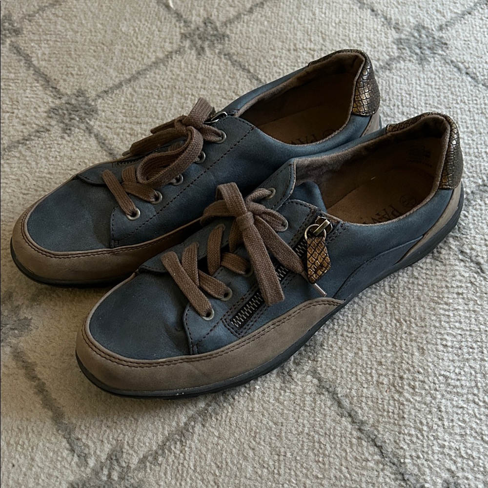 Stylish Men's Pavers Blue and Brown Shoe